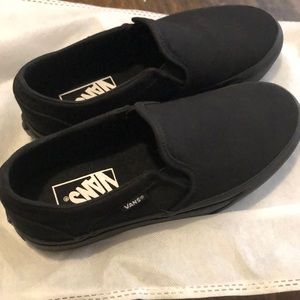 Asher Black Slip-On Vans